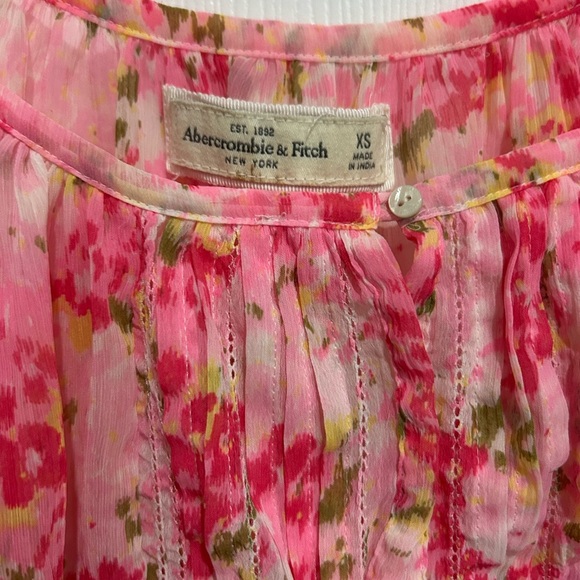 Abercrombie & Fitch Vintage Boho Sheer Pink Floral Blouse - Picture 3 of 4